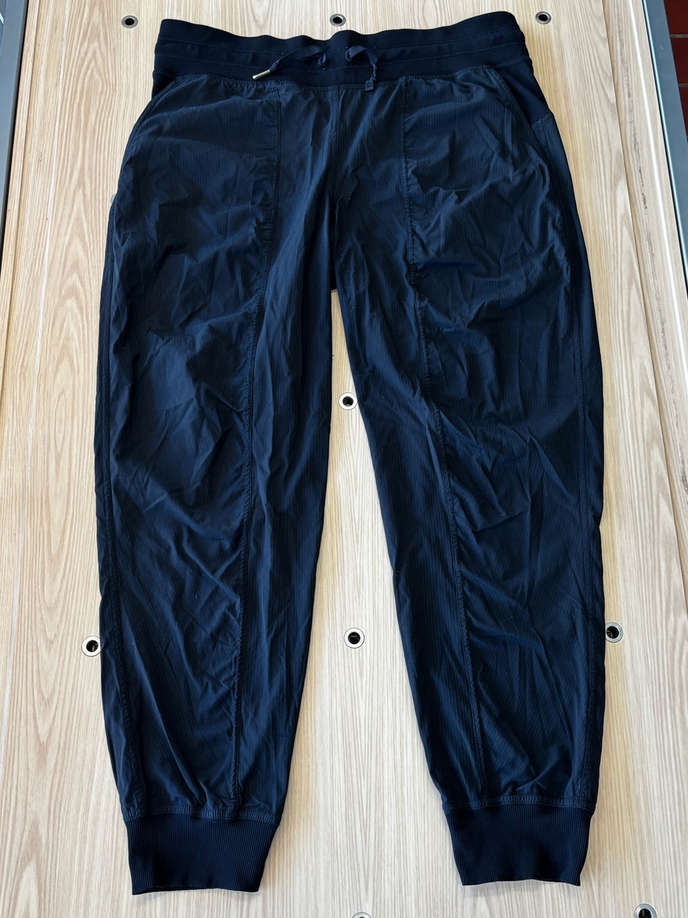 Lululemon dance studio joggers